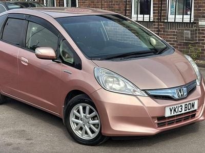 Używany Honda Jazz Hybrid 102 KM (75 kW) 2026 Różowy Hatchback