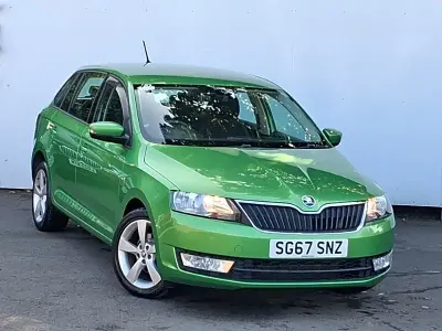 Used Skoda Rapid SE 90 HP (66 kW) 2017 Green Hatchback