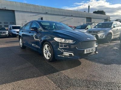 Blue Used 2016 Ford Mondeo Zetec Hatchback | £7,995 (Good price)