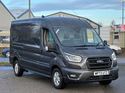 Usado Ford Transit Limited 170 CV (125 kW) 2023 Gris Van