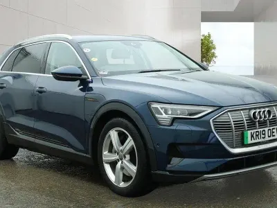 Used Audi e-tron Comfort 300 kW (408 HP) 2019 Blue SUV