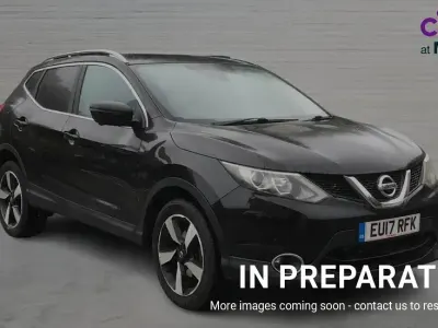 Used Nissan Qashqai N-Connecta 115 HP (84 kW) 2017 Black SUV