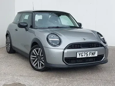 Used Mini Cooper Classic 114 kW (156 HP) 2025 Silver Hatchback