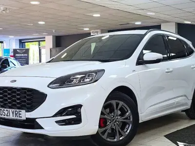 Used Ford Kuga ST-Line 120 HP (88 kW) 2021 White SUV