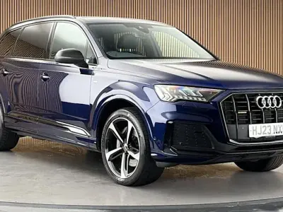 Used Audi Q7 S-Line 231 HP (169 kW) 2023 Blue SUV