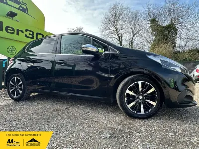 Used Peugeot 208 Allure Premium 2018 Black Hatchback