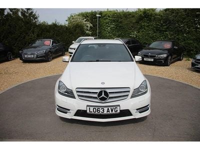 Begagnad Mercedes C220 AMG 2013 Vit Kombi