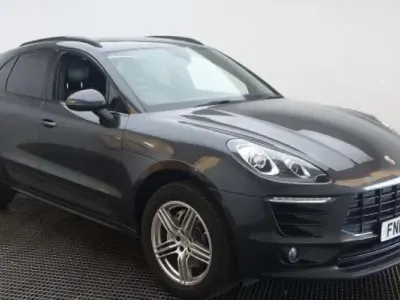 Used Porsche Macan 345 HP (253 kW) 2017 Grey SUV