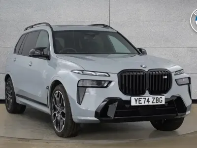 Begagnad BMW X7 M Sport 523 HK (384 kW) 2024 Grå SUV