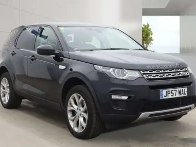 Used Land Rover Discovery Sport HSE 180 HP (132 kW) 2018 Black SUV