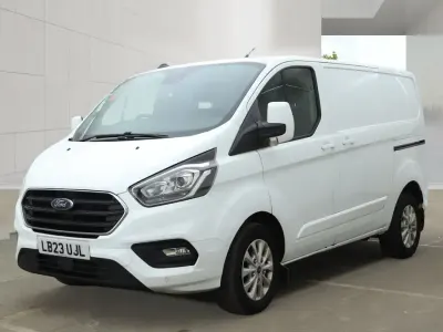 Used Ford Transit Custom Limited 130 HP (95 kW) 2023 White Van