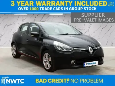 Used Renault Clio Dynamique 90 HP (66 kW) 2016 Black Hatchback