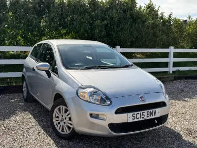 Usado Fiat Punto Pop 69 HP (50 kW) 2015 Cinzento Citadino