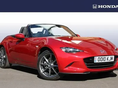 Używany Mazda MX5 Inclusive 158 KM (116 kW) 2018 Czerwony Kabriolet
