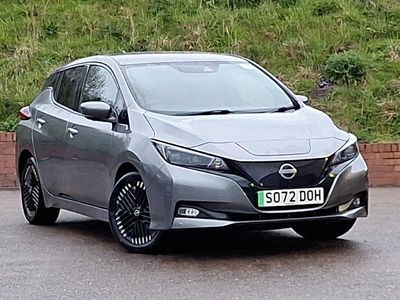 Usado Nissan Leaf Tekna 110 kW (150 HP) 2023 Cinzento Citadino