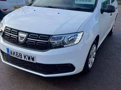 Begagnad Dacia Sandero Essentiel 90 HK (66 kW) 2018