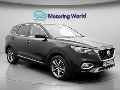 Usado MG HS Exclusive 162 CV (119 kW) 2023 Negro SUV