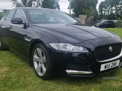 Used Jaguar XF Prestige 180 HP (132 kW) 2017 Black Sedan