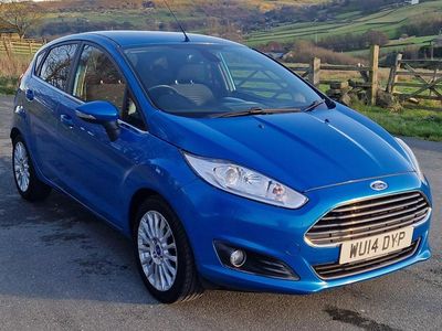 Blue Used 2014 Ford Fiesta Titanium Hatchback | £2,999 (Good price)