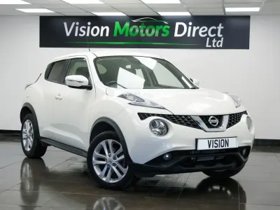 Used Nissan Juke Acenta 113 HP (83 kW) 2015 White SUV