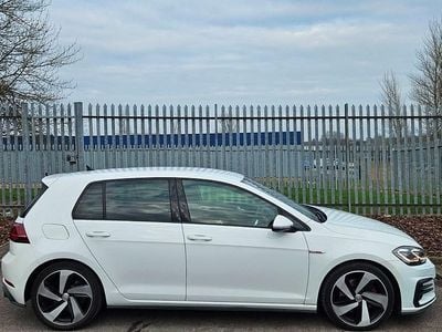 Used VW Golf VII GTI 230 HP (169 kW) 2017 White Hatchback