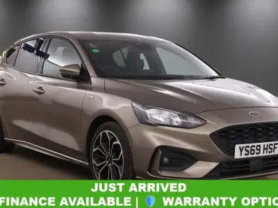 Used Ford Focus ST-Line X 182 HP (133 kW) 2019 Silver Hatchback
