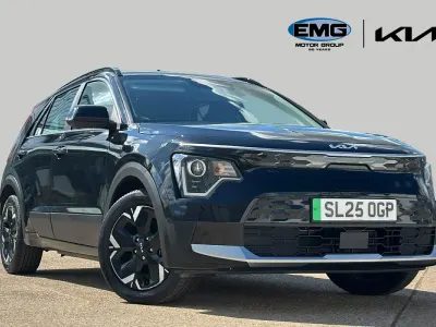 Used Kia Niro 150 kW (204 HP) 2025 Black SUV