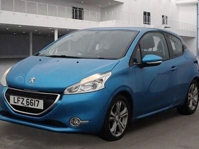 Gebraucht Peugeot 208 Active 82 PS (60 kW) 2012 Blau Kleinwagen