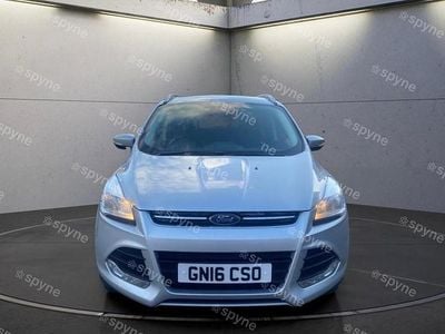 Used Ford Kuga Titanium 150 HP (110 kW) 2016 Silver SUV