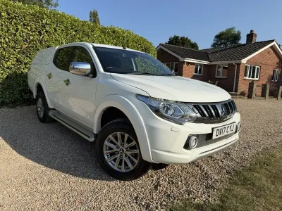 Used Mitsubishi L200 181 HP (133 kW) 2017 White Pickup
