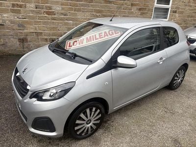 Used Peugeot 108 Active 68 HP (50 kW) 2015 Silver Hatchback