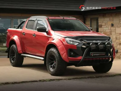 Used Isuzu D-Max 2025 Orange Pickup