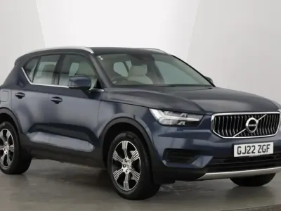 Used Volvo XC40 Inscription 161 HP (118 kW) 2022 Blue SUV