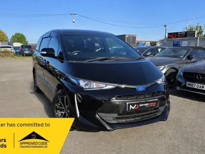 Begagnad Toyota Estima 2026 Svart