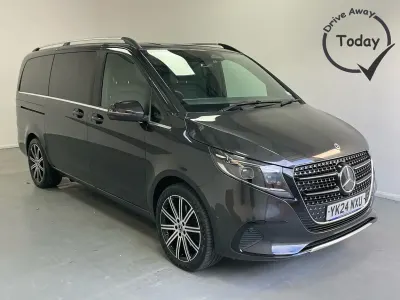 Used Mercedes V220 Premium 163 HP (119 kW) 2024 Grey MPV