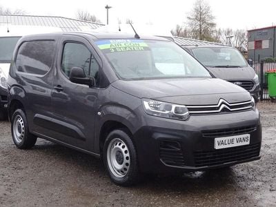 Used Citroën Berlingo 100 HP (73 kW) 2024 Grey MPV