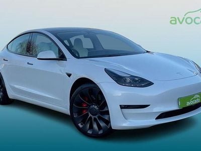 White Used 2023 Tesla Model 3 Performance Sedan | £27,995 (Expensive)