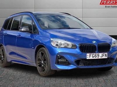 BMW 218