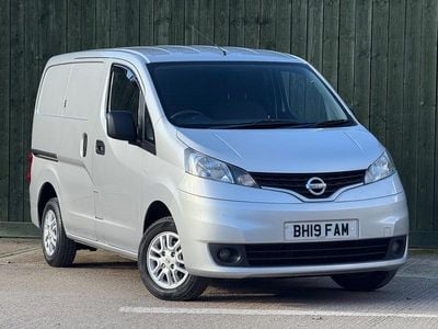 Silver Used 2019 Nissan NV200 Tekna MPV | £10,850 (Expensive)