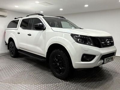 White Used 2021 Nissan Navara N-Guard Pickup | £14,995 (Fair price)