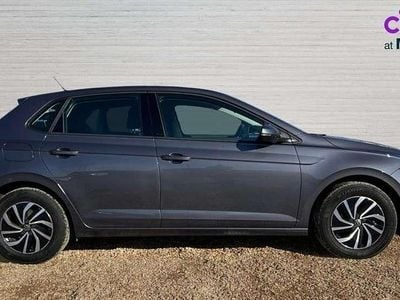 Used VW Polo Life 95 HP (69 kW) 2024 Grey Hatchback