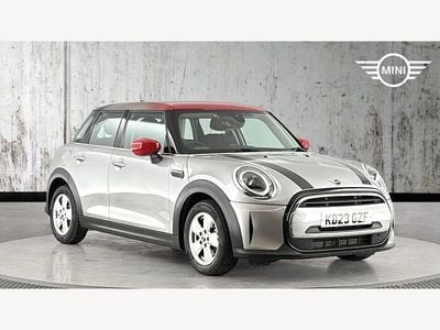 Used Mini Cooper Classic 134 HP (98 kW) 2023 Silver Hatchback