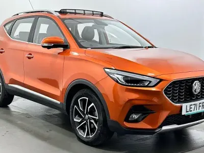 Used MG ZS Exclusive 111 HP (81 kW) 2022 Orange SUV
