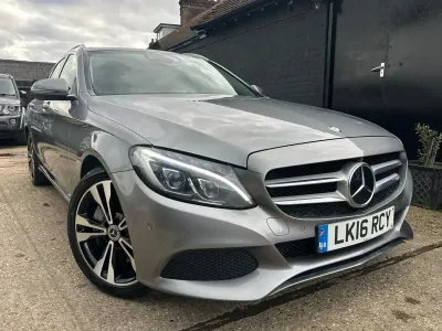Begagnad Mercedes C350e Premium Plus 2016 Silver Kombi