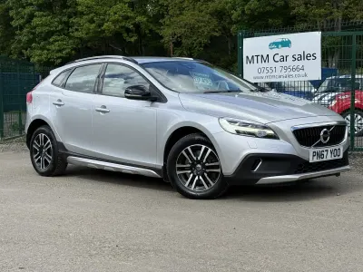 Used Volvo V40 Plus 2017 Silver Hatchback