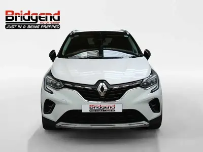 Used Renault Captur Version S 2021 White/black SUV
