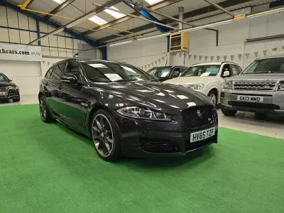 Używany Jaguar XF Sportbrake Portfolio 2015 Szary Kombi