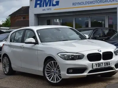 Begagnad BMW 116 Efficient Dynamics 116 HK (85 kW) 2017 Vit Halvkombi