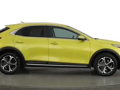Used Kia XCeed 141 HP (103 kW) 2023 Yellow SUV