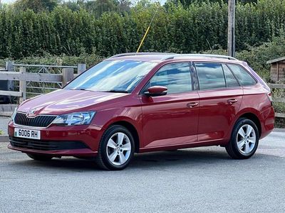 Red Used 2016 Skoda Fabia SE Hatchback | £8,995 (Fair price)